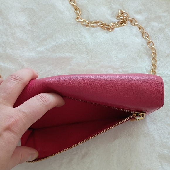 Authentic Miu Miu Pink Pebbled Leather Wallet - Picture 4 of 12